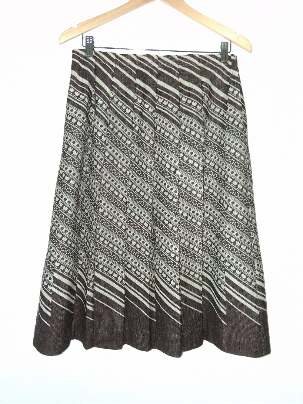Vintage Pleated Wool Skirt Brown And White Print floral stripe